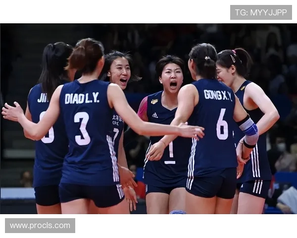 女排大胜塞尔维亚唐欣双副攻闪耀